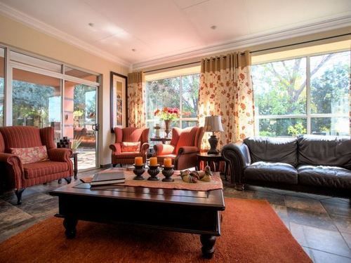 Home Guesthouse Rustenburg Esterno foto